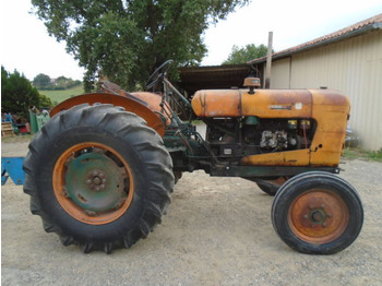 Trator