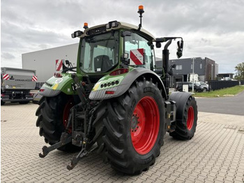 Locação financeira de Fendt 720 VARIO S4 POWER Fendt 720 VARIO S4 POWER: foto 3 Locação financeira de Fendt 720 VARIO S4 POWER Fendt 720 VARIO S4 POWER: foto 3
