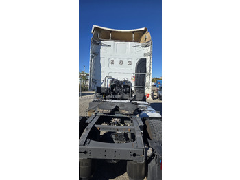 Tractor RENAULT PRENIUM: foto 4