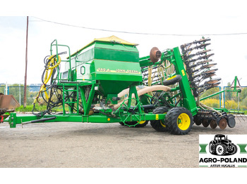 Semeadeira JOHN DEERE 2000 Series