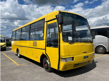 Autocarro escolar IVECO