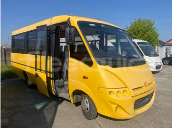 Autocarro escolar IVECO