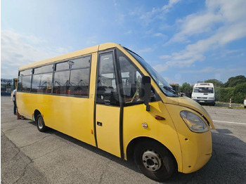 Autocarro escolar IVECO