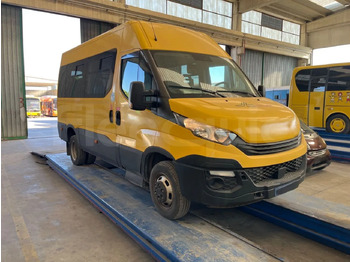Autocarro escolar IVECO Daily