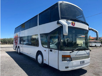Ônibus panorâmico SETRA