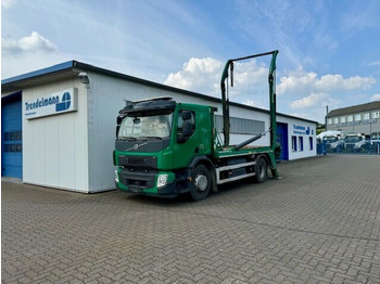 Camião multibenne VOLVO FE