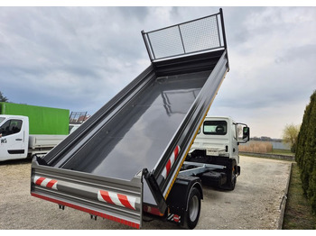 Carrinha basculante Nissan ATLEON 3.0 150KM Wywrotka 3-stronna: foto 4 Carrinha basculante Nissan ATLEON 3.0 150KM Wywrotka 3-stronna: foto 4