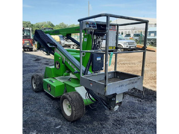 Plataforma articulada NIFTYLIFT