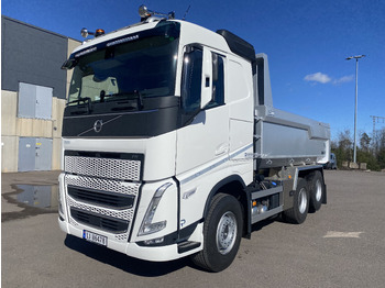 Locação financeira de Volvo FH 540 Volvo FH 540: foto 1