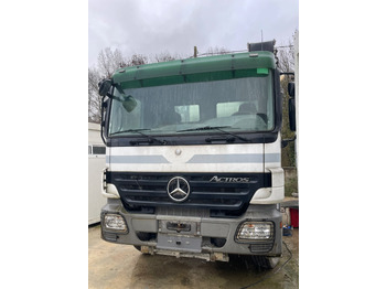 Camião betoneira Mercedes Actros 3241: foto 2