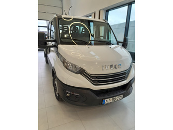 Carrinha de caixa aberta IVECO Daily