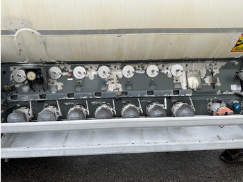 Semi-reboque cisterna para transporte de combustível TRAILOR HYDROCARBURES 38000L: foto 5