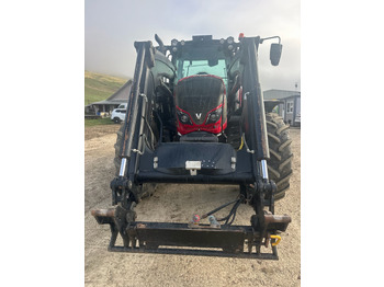 Trator VALTRA N124: foto 3
