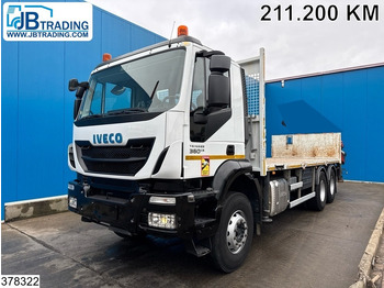 Camião de caixa aberta/ Plataforma IVECO Trakker