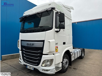 Tractor DAF XF 460