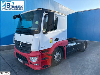 Tractor MERCEDES-BENZ Actros 1843