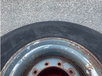 Jantes e pneus para Máquina de construção Michelin 425/65R22.5-Tire/Reifen/Band: foto 5