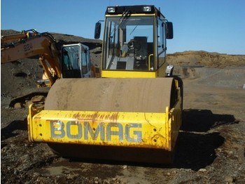 Rolo Bomag BW 211D3: foto 1