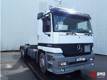 Camião chassi MERCEDES-BENZ Actros 2531