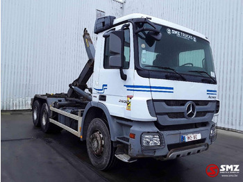 Camião transportador de contêineres/ Caixa móvel MERCEDES-BENZ Actros 2636