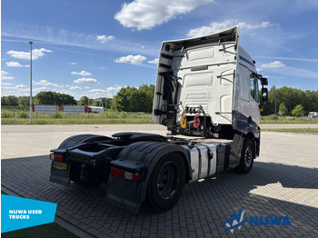 Tractor Renault T 430 4x2 Standkachel + Koelkast: foto 3 Tractor Renault T 430 4x2 Standkachel + Koelkast: foto 3