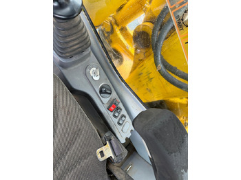 Escavadeira de rodas Komatsu PW 180 - 7: foto 3