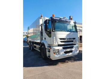 Caminhão de lixo IVECO