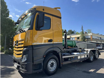 Camião polibenne MERCEDES-BENZ Actros 2645