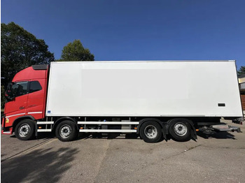 Camião frigorífico novo Volvo FH 16 550XL*8x2*Tief Kühlkoffer*ThermoKing*LBW: foto 2