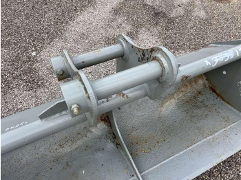Balde escavadora 1500mm axes 60: foto 4