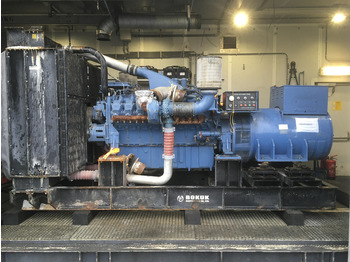 Gerador elétrico MTU
