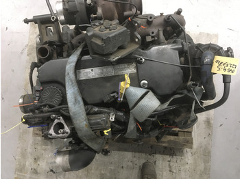 Máquina de construção Cummins QSB4.5 CPL4222 FOR PARTS: foto 5