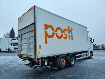 Camião furgão Volvo FH 13: foto 4