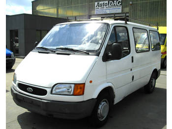 Automóvel Ford Transit Benzin 83500Km: foto 1