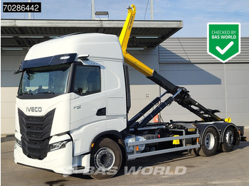 Camião polibenne IVECO X-WAY