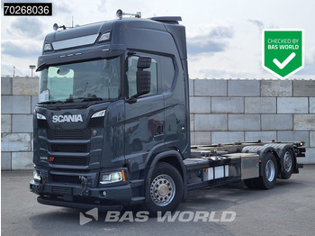 Camião transportador de contêineres/ Caixa móvel SCANIA S 540