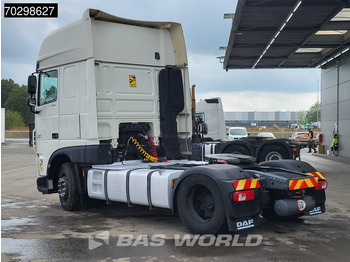 Tractor DAF XF 460 4X2 SSC 2xTanks Standklima ACC Euro 6: foto 2 Tractor DAF XF 460 4X2 SSC 2xTanks Standklima ACC Euro 6: foto 2