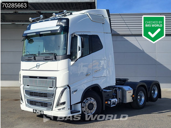 Tractor VOLVO FH16 750