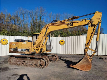Escavadora de rastos CATERPILLAR E120B