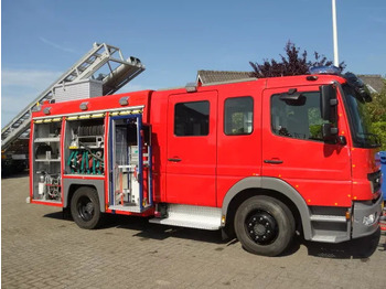 Carro de bombeiro Mercedes-Benz Atego 1326 FIRE TRUCK: foto 2
