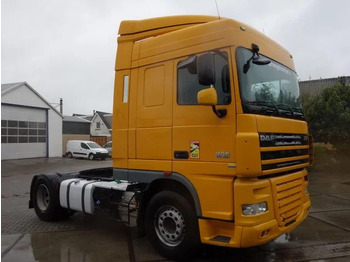 Tractor DAF XF 105 460