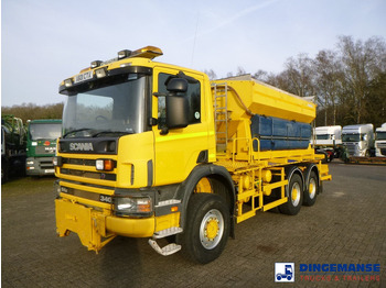 Veículo limpa-neves SCANIA P114