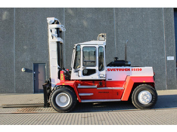 Empilhador a diesel SVETRUCK