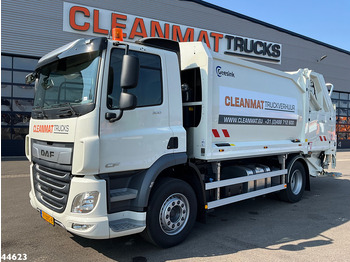 Caminhão de lixo DAF CF