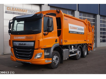 Caminhão de lixo DAF CF 340