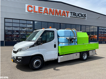 Caminhão limpa fossa IVECO