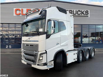 Tractor VOLVO FH16 750