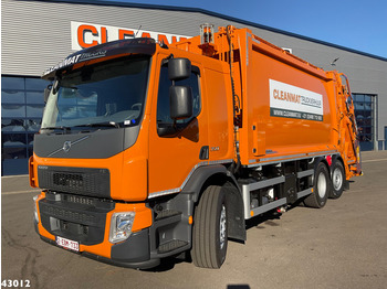 Caminhão de lixo VOLVO FE