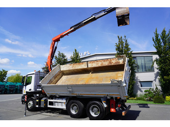 Camião basculante, Camião grua MERCEDES-BENZ Arocs 2636 / 6x4 / HDS Fassi / 3-Way Tipper / Bortmatic: foto 3