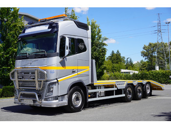 Camião transporte de veículos VOLVO FH16 750 8x4 / NEW TOW TRUCK 9 m / Load 26 t / Steered axle: foto 4